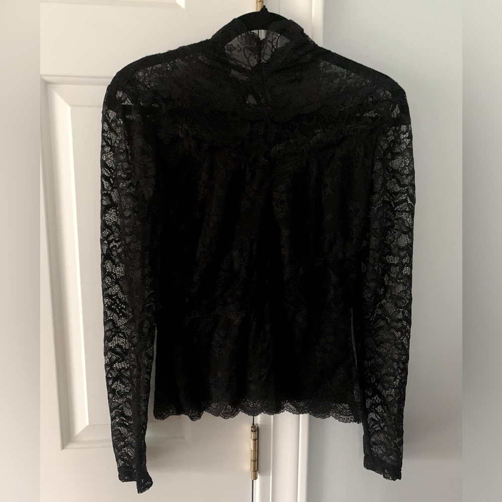 BEBE women’s lace top long sleeve high neck medium